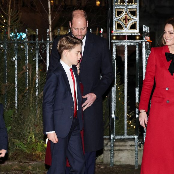 Le prince William, prince de Galles, Catherine Kate Middleton, princesse de Galles, le prince George, le prince Louis lors du service de chants de Noël Together At Christmas à l'abbaye de Westminster, Londres le 6 décembre 2024.

© Julien Burton / Bestimage