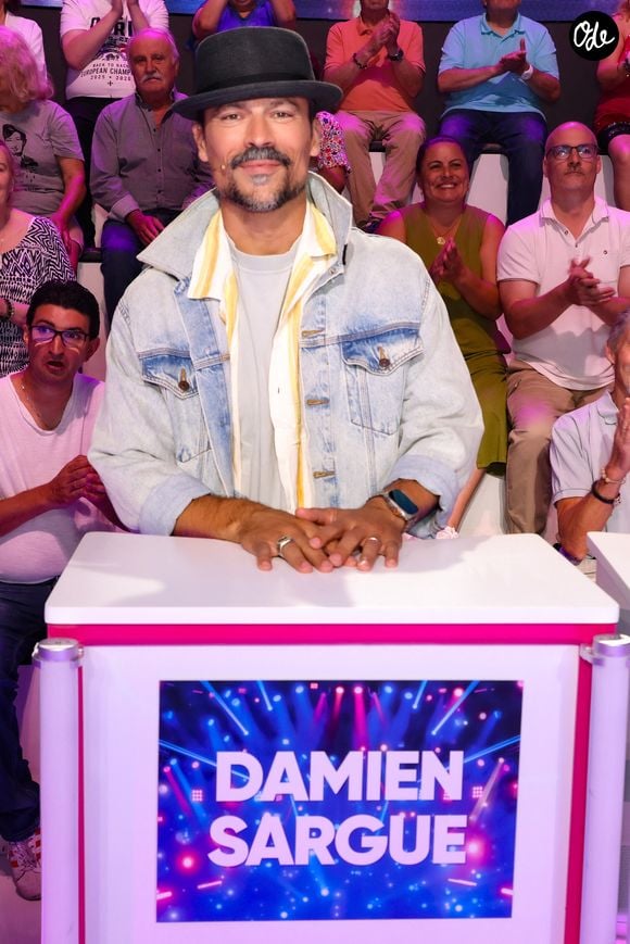 Damien Sargue lors de l'enregistrement de l’émission "On Connait La Chanson Céline Dion", présentée par L.Boccolini et diffusée le 1er septembre sur W9, à Paris, France, le 2 juillet 2026. © Jack Tribeca/Bestimage