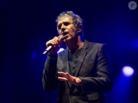 Julien Clerc en concert lors du Festival "Paris Paradis" à la Villette à Paris le 9 septembre 2023. © Pierre Perusseau/Bestimage
