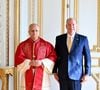 Le repas a été préparé par des étudiants du lycée Rainier-III, encadrés par des chefs.

Le pape Léon XIV avec le prince Albert II de Monaco - Entretien au palais pricnier et photo officielle - Visite historique du pape Léon XIV à Monaco le 28 mars 2026.
© Bruno Bebert - Dominique Jacovides / Bestimage
