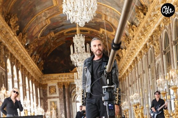 Exclusif - Christophe Willem lors de l'enregistrement de l'émission "Versailles en fêtes" diffusée le 5 septembre 2026 sur France 2, à Versailles, France, le 6 juillet 2026. © Guebey-Tribeca/Bestimage