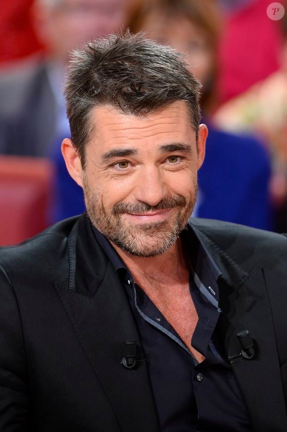 L'acteur est très attaché à l'Île de Beauté, comme Jenifer

Thierry Neuvic - Enregistrement de l'émission "Vivement Dimanche" à Paris le 25 Novembre 2015 et qui sera diffusée le 29 Novembre 2015. Invité principal Véronique Jannot. © Guirec Coadic/Bestimage