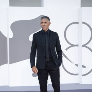 Lido de Venise, Italie – 4 septembre 2025 : Roschdy Zem sur le tapis rouge du film « Elisa » au Palazzo del Cinema, lors de la 82ᵉ Mostra de Venise.