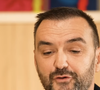 "La cuisine, c’est assez magique pour un enfant. (…) Donc je le prends avec moi faire des choses. Des œufs, etc. je le laisse faire. On fait des trucs ensemble", a-t-il indiqué.

Cyril Lignac dans l'émission AURA d'Audrey Crespo-Mara publiée le 16 mai sur YouTube