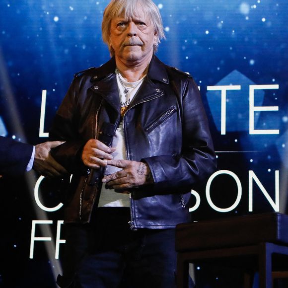 Exclusif - Renaud (Renaud Séchan) - Enregistrement de l'émission "La fête de la Chanson française" au Dôme à Paris, présentée par L.Thilleman et A.Manoukian, et diffusée le 22 décembre sur France 3 © Christophe Clovis / Bestimage