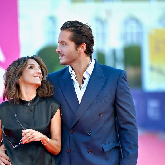 Florence Foresti et Alexandre Kominek filent le parfait amour

Florence Foresti et Alexandre Kominek assistent à la projection de Nouvelle Vague dans le cadre du 51ème Festival du Cinéma Américain de Deauville à Deauville, France. Photo par Franck Castel/ABACAPRESS.COM
