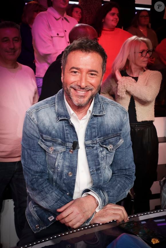 Exclusif - Bernard Montiel, sur le plateau de l’émission « TPMP » présentée par C.Hanouna et diffusée en direct sur Youtube et sur toutes les box (SFR, FREE, Bouygues, MyCanal etc), Paris, France, le 18 mars 2025. © Jack Tribeca / Bestimage