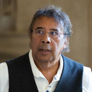 Le chanteur français Laurent Voulzy visite l'Assemblée nationale française, à Paris, le 9 septembre 2025. Photo par Raphael Lafargue/ABACAPRESS.COM