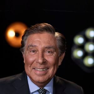 Exclusif - Jean-Pierre Foucault - Enregistrement de l'émission "La Chanson secrète", qui sera diffusée le 4 janvier 2020 sur TF1, à Paris. Le 17 décembre 2019. © Gaffiot-Perusseau / Bestimage