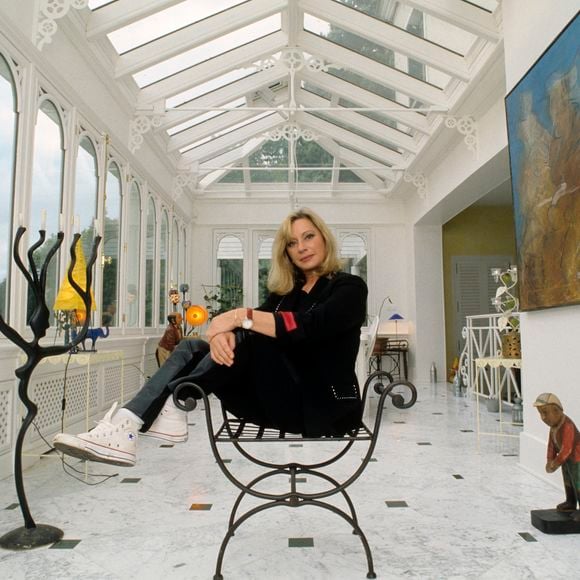 Véronique Sanson vit dans un havre de paix,

Archives - Rendez-vous avec Véronique Sanson à son domicile.
© Michel Marizy via Bestimage