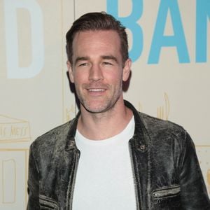Kimberly Van Der Beek a remercié les internautes pour leur immense soutien après la disparition de son mari.

James Van Der Beek - Photocall du" iHeartRadio Music Festival at T-Mobile" à Las Vegas
Le 20 septembre 2019. Backgrid USA / Bestimage
