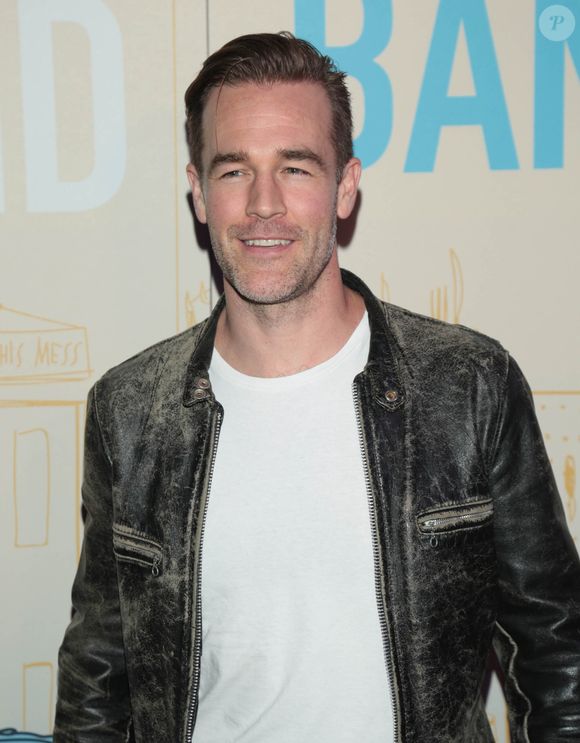 Kimberly Van Der Beek a remercié les internautes pour leur immense soutien après la disparition de son mari.

James Van Der Beek - Photocall du" iHeartRadio Music Festival at T-Mobile" à Las Vegas
Le 20 septembre 2019. Backgrid USA / Bestimage