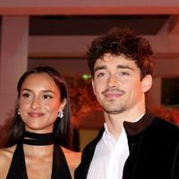 La villa où Charles Leclerc s’est marié a appartenu à une figure mondiale de la mode : quel est le prix d'une location à la semaine ?