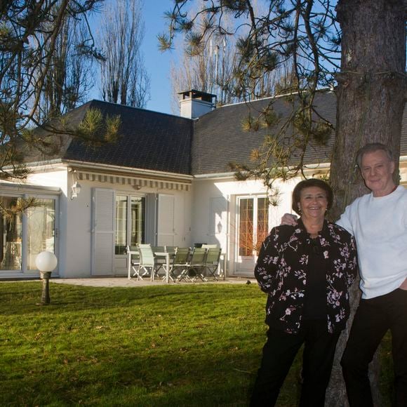 Herbert Léonard et sa femme Cléo chez eux à Barbizon, en 2016. JLPPA / Bestimage