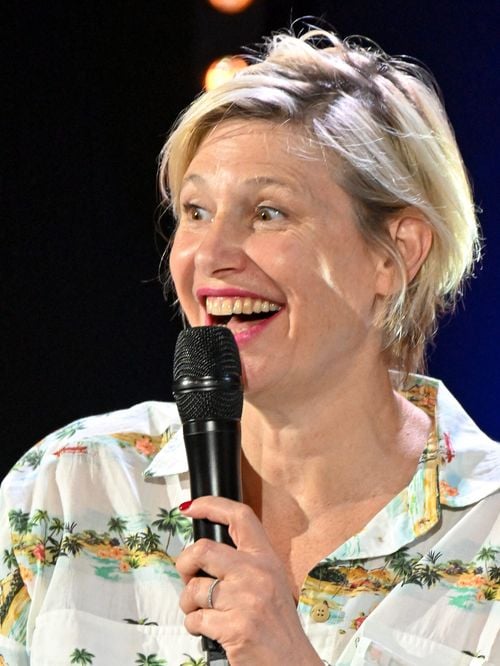 "Je suis la femme de 59 ans qui a été engagée" : Nouvelle recrue de France Inter, Maïtena Biraben ne cache pas sa joie