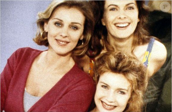 Cécile Auclert, Christiane Jean, Hélène Le Moignic des Filles d'à côté
Allociné