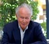 Le monde des médias français est en deuil. Philippe Bouvard n'est plus : le célèbre journaliste s'est éteint à l'âge de 96 ans.

Philippe Bouvard pose à Cannes.

Patrice Lapoirie / Nice Matin / Bestimage