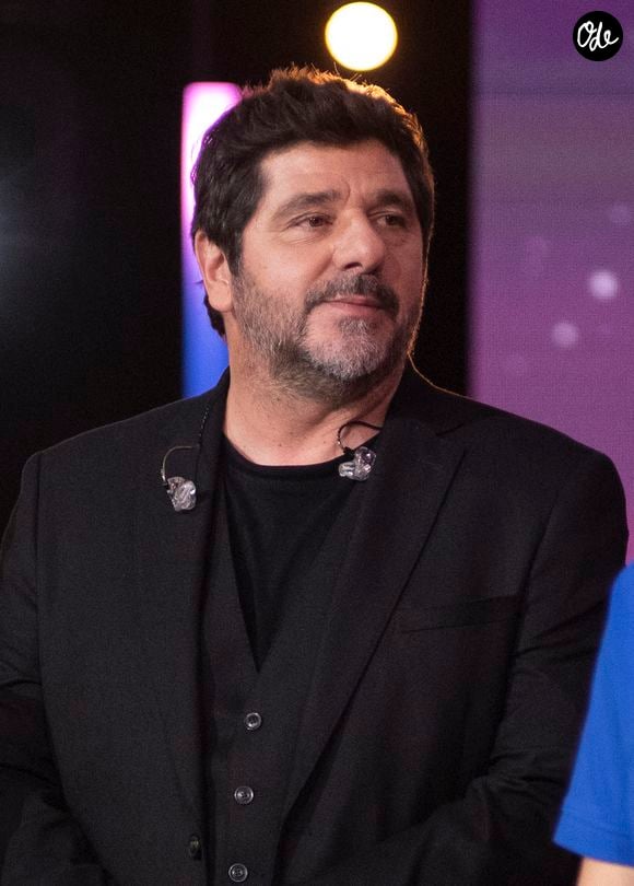 Patrick Fiori lors du 39e Téléthon, le plus grand événement annuel de collecte de fonds en France, avec 30 heures de diffusion télévisée en direct, le 6 décembre 2025 au Studio du Lendit, à La Plaine-Saint-Denis (93), en France. Photo de Vincent Gramain/ABACAPRESS.COM