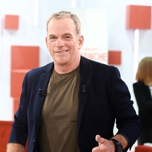 Exclusif - Garou - Enregistrement de l'émission Vivement dimanche au studio Rive Gauche presentée par Michel Drucker . Diffusion sur France 3 le 07/09/2025 . © Guillaume Gaffiot / Bestimage