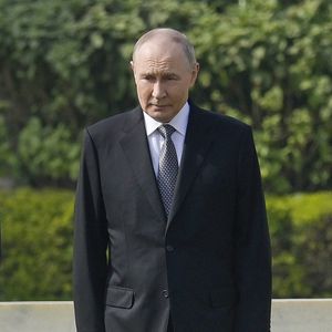 Depuis les années 1990, les journalistes russes lui prêtent une liaison avec Svetlana Krivonogikh.

Le président russe Vladimir Poutine dépose une couronne au Mahatma Gandhi Memorial Rajghat le 5 décembre 2025 à New Delhi, Inde. Photo by Raj K Raj/Hindustan Times/SPUS/ABACAPRESS.COM