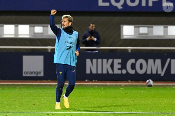 Antoine Griezmann (France) - L'équipe de France en entrainement au Centre National du Football (CNF) de Clairefontaine-en-Yvelines, France, le 14 novembre 2023, dans le cadre de la préparation de l'équipe pour les prochains matchs de qualification du tournoi de football de l'UEFA Euro 2024. © Federico Pestellini/Panoramic/Bestimage