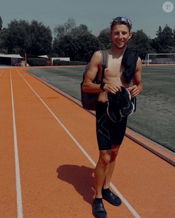 Selon Cassandre Beaugrand, son chéri "l’a joué à l’américaine" en se montrant "trop avenant".
Chase McQueen le 16 juillet 2022 © Instagram