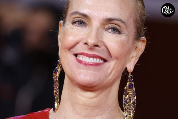 Carole Bouquet sur le tapis rouge de la projection du film "Un Bon Avocat" dans le cadre du 83e Festival international du film de Venise, au Lido de Venise, en Italie, le 11 septembre 2026. 

Photo de Nasser Berzane/ABACAPRESS.COM
