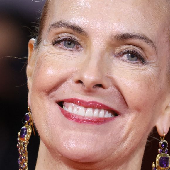 Carole Bouquet sur le tapis rouge de la projection du film "Un Bon Avocat" dans le cadre du 83e Festival international du film de Venise, au Lido de Venise, en Italie, le 11 septembre 2026. 

Photo de Nasser Berzane/ABACAPRESS.COM