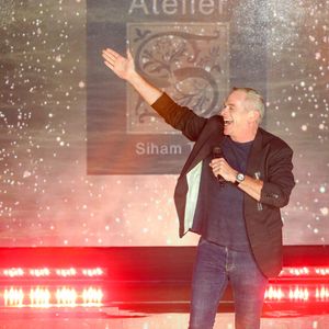 Garou - Défilé du 10ème anniversaire du Casa Fashion Show au Sofitel Casablanca Tour Blanche à Casablanca, Maroc, le 14 mai 2022. C’est une édition inédite placée sous le Haut Patronage de Sa Majesté le Roi Mohammed VI, avec un véritable show rétrospectif, concocté par les couturiers présents lors de cet évènement. Invités à se pencher sur leur parcours respectifs, ils donneront à voir des collections interrogeant leur identité et leurs inspirations avec des pièces d’anthologie, affichant leur différence dans un air familier, comme un vibrant hommage à une carrière brillamment menée… Et parce que le Casa Fashion Show se veut le miroir d’une société plurielle, joviale, audacieuse et avant-gardiste, il ne s’agira pas de présenter un simple défilé, mais un véritable show combinant mode, musique et danse. © Da Silva-Doignon/Bestimage
