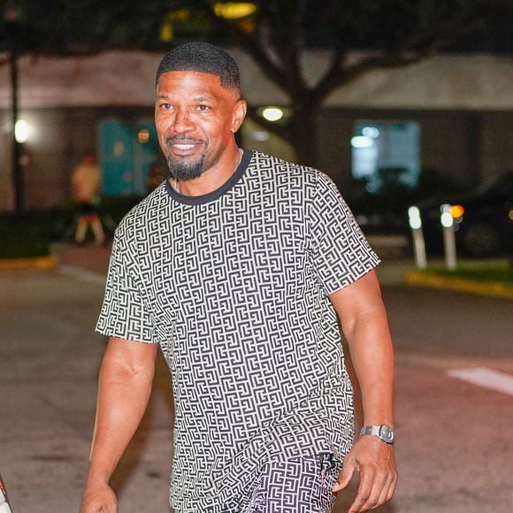 Jamie Foxx à la soirée de Leonard DiCaprio au Papi Steak à Miami Beach le 5 janvier 2023.