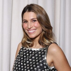 Laury Thilleman (Miss France 2011) lors de la première édition du gala caritatif 'le Gala du 12 Fevrier' au profit des grands brûlés dans les salons de l'Hotel Royal Monceau le 12 Fevrier 2026 à Paris. © Denis Guignebourg/BestImage