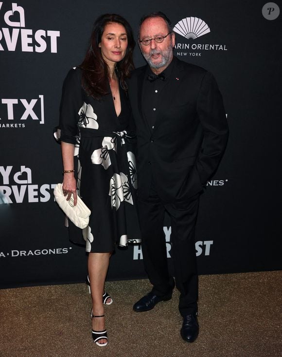 Jean Reno et Zofia Borucka assistent au Gala City Harvest au restaurant Cipriani à New York, NY le 22 avril 2025. Photo par Charles Guerin/ABACAPRESS.COM