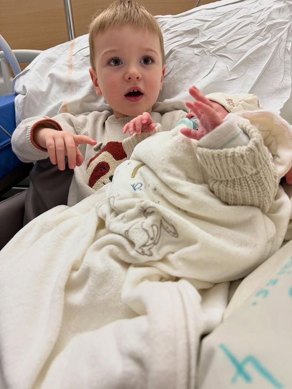 Jérôme et Lucile (L'amour est dans le pré) ont accueilli leur troisième bébé : une petite fille appelée Lily-Rose.