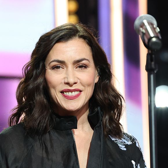 Pour Olivia Ruiz, l'expérience fut des plus enrichissantes : "En étant à Madrid, j'ai retrouvé mon naturel, je n'ai plus eu peur d'être jugée"

Olivia Ruiz - Les personnalités se mobilisent lors de la 37ème édition du Téléthon sur le plateau de France 2, avec pour parrain Vianney. Cette année, 80,6 millions de dons ont été promis. Le 9 décembre 2023.
© Coadic Guirec / Bestimage