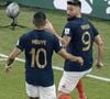 Il dépasse d'une longueur Olivier Giroud, qui l'a chaleureusement félicité dans une vidéo diffusée sur les réseaux sociaux du LOSC.

Olivier Giroud, Kylian Mbappé - Joie des joueurs français lors du match des huitièmes de finale de la Coupe du monde de football « France - Pologne (3-1) » à Doha, au Qatar. Le 4 décembre 2022
© Fotoarena / Panoramic / Bestimage