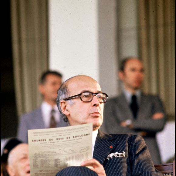 Archives : Valery Giscard d'Estaing au prix de l'arc de triomphe @ANGELI-RINDOFF / BESTIMAGE