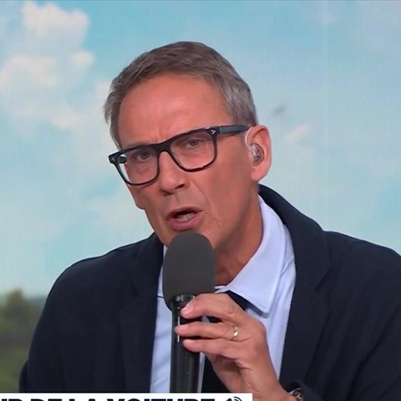 Émission "Ça peut vous arriver" du 4 juin 2025, la journaliste Céline Collonge est insultée de "borgne" en direct.