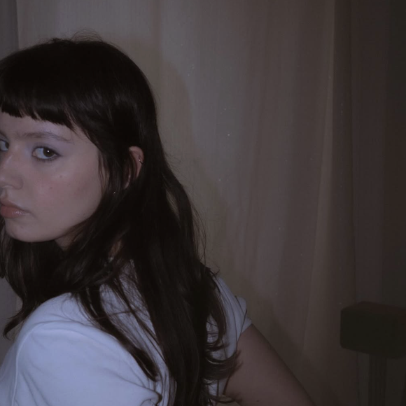 Et la réponse de Jeanne Astier semble confirmer la naissance de ce dernier.

Instagram de Jeanne Astier