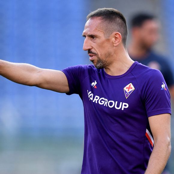 "C’était tellement grave que j’avais des trous dans la jambe", a-t-il notamment déclaré

Franck Ribéry - Match de football "AS Roma vs ACF Fiorentina" - Serie A. Le 26 juillet 2020
© Inside / Panoramic / Bestimage