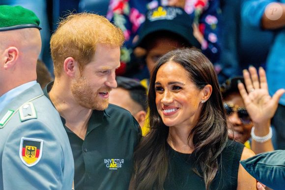Meghan Markle a partagé des photos de cette soirée sur les réseaux.

Le prince Harry et  Meghan Markle participent à une remise de médailles lors des Invictus Games 2023 (Day 4) à Dusseldorf, le 13 septembre 2023.

Photo : Backgrid USA / Bestimage