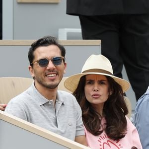 Louise Monot et son compagnon Samir Boitard dans les tribunes lors des internationaux de tennis de Roland Garros à Paris, France, le 30 mai 2019. © Jacovides-Moreau/Bestimage