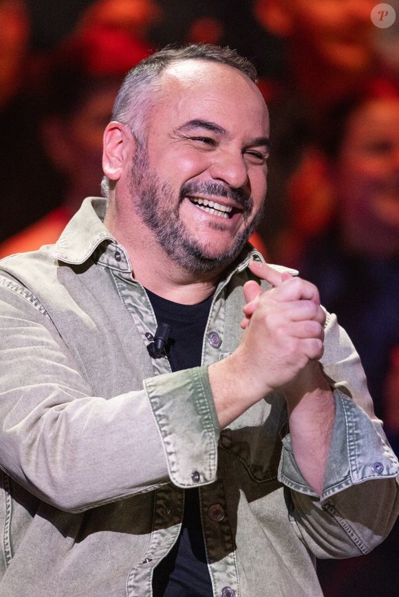 Exclusif - François-Xavier Demaison lors de l'enregistrement de l'émission "La Boîte à secrets", présentée par F.Bollaert et diffusée le 9 janvier 2026 sur France 3, dans les studios du Lendit à Saint-Denis, France, le 2 décembre 2025. © Cyril Moreau/Bestimage