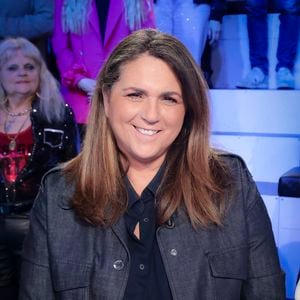 Exclusif - Valérie Benaim, sur le plateau de l’émission « TPMP » présentée par C.Hanouna et diffusée en direct sur Youtube et sur toutes les box (SFR, FREE, Bouygues, MyCanal etc), Paris, France, le 20 mars 2025. © Jack Tribeca / Bestimage