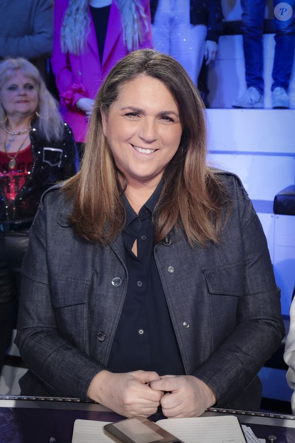 Exclusif - Valérie Benaim, sur le plateau de l’émission « TPMP » présentée par C.Hanouna et diffusée en direct sur Youtube et sur toutes les box (SFR, FREE, Bouygues, MyCanal etc), Paris, France, le 20 mars 2025. © Jack Tribeca / Bestimage