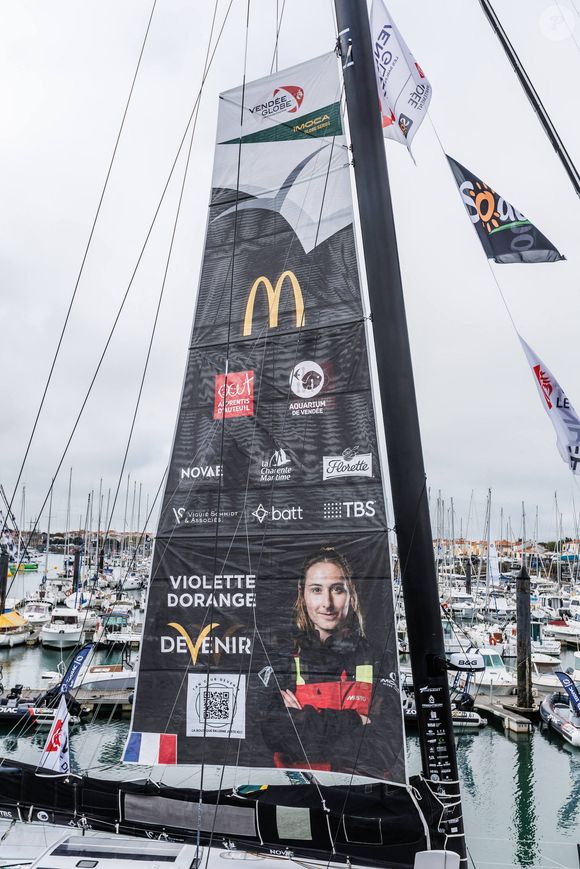 Violette DORANGE lors de la 10ème édition du Vendée Globe aux Sables d'Olonne. Photo par MPS Agency / Panoramic / Bestimage