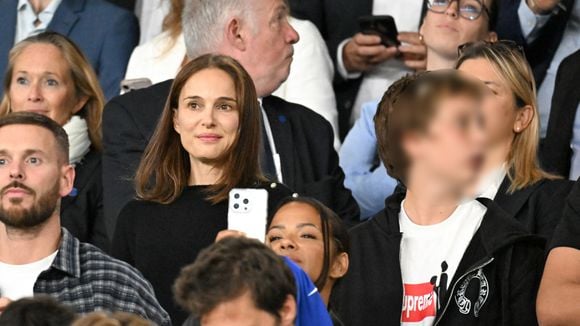 Natalie Portman supportrice des Bleus au parc des Princes avec son fils, une figure de M6 retrouve le sourire après l'arrêt de son émission