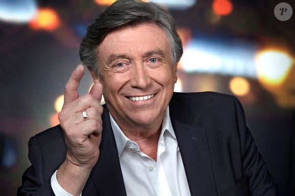 C'est ce qu'il a déclaré lors d'une interview pour "TV Grandes Chaînes"

Portrait de Jacques Legros lors de l'enregistrement de l'émission "Chez Jordan" à Paris le 29 avril 2022.

© Cédric Perrin / Bestimage