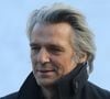 Alors qu'il devait se produire sur scène pour sa nouvelle pièce de théâtre il y a quelques jours, Yvan Le Bolloc'h a dû annuler à la dernière minute
Yvan Le Bolloc'h - Sorties des obsèques du journaliste, animateur de télévision et animateur de radio français Philippe Gildas en la salle de la Coupole au crématorium du cimetière du Père-Lachaise à Paris, France.