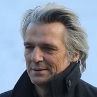 Yvan Le Bolloc'h entre les mains des médecins : il donne enfin de ses nouvelles après le quiproquo avec Isabelle Mergault