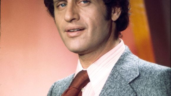 Joe Dassin : Cette mise en garde que Maryse, sa première épouse, a faite aux sœurs du chanteur peu avant qu'il ne perde la vie